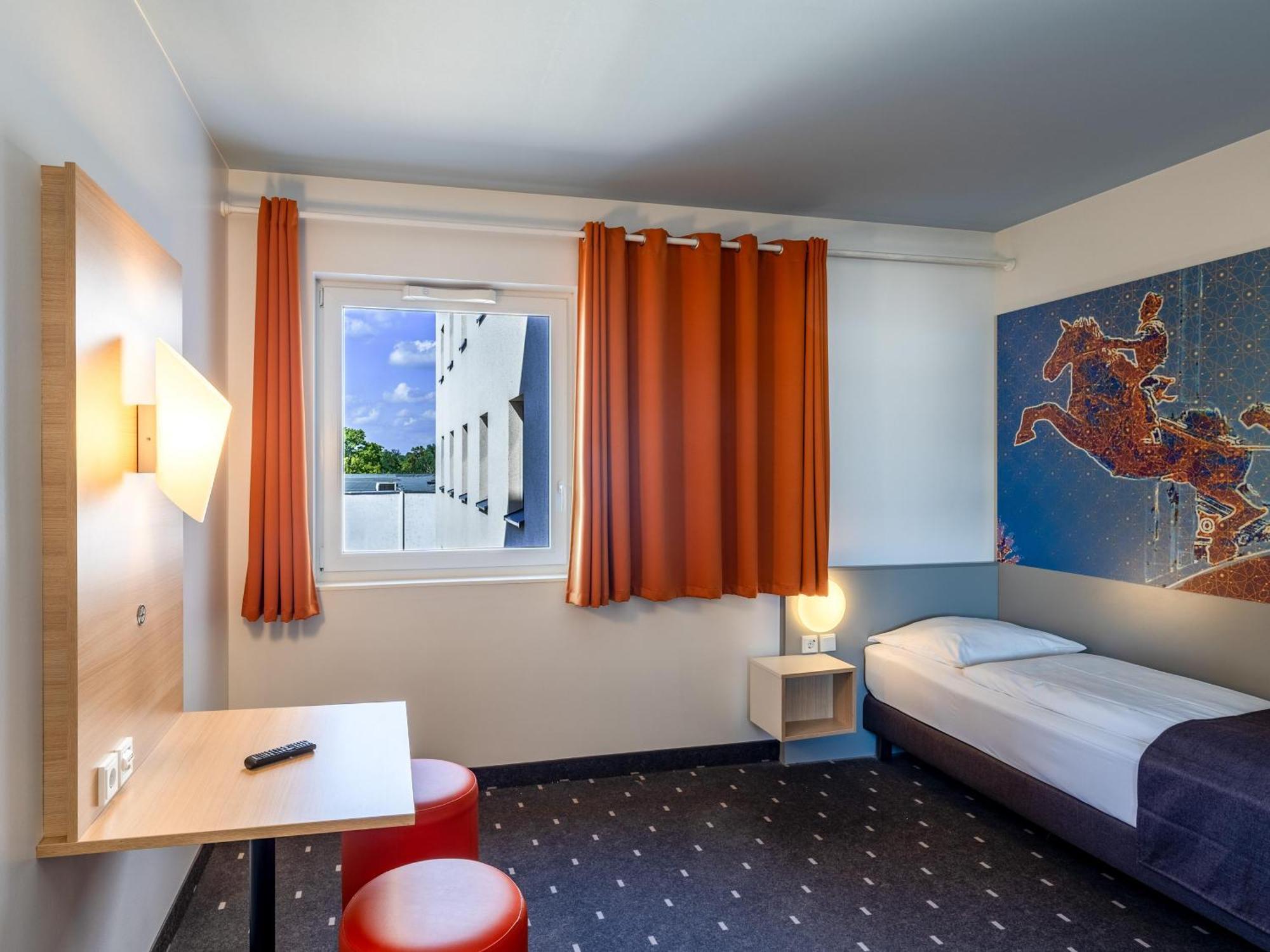 B&B Hotel Magdeburg-City Экстерьер фото